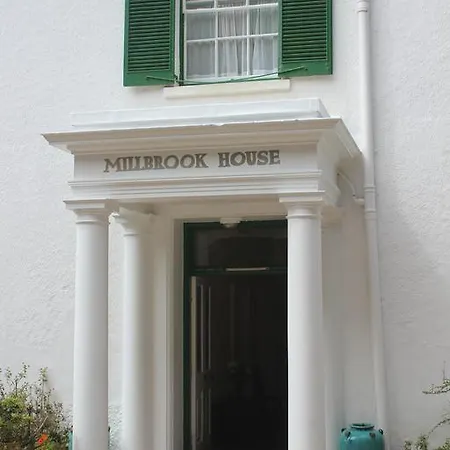 Millbrook House Hotel 2*