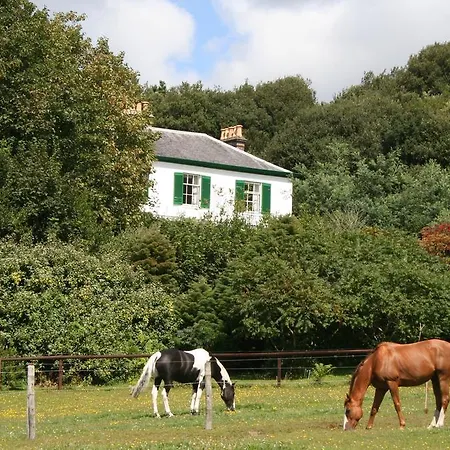 Hotel Millbrook House 2*